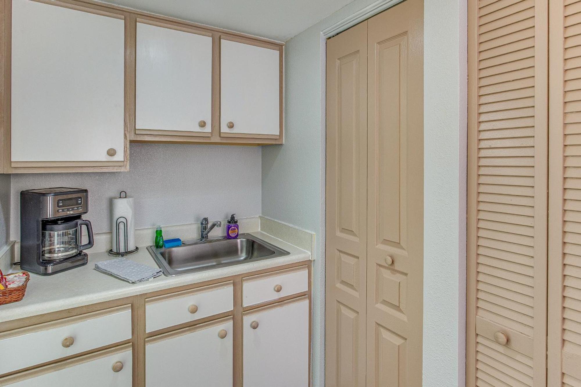 Bay Watch Resort Studio With Resort Amenities! Миртъл Бийч Екстериор снимка